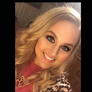 Meet your Posher, Carrie